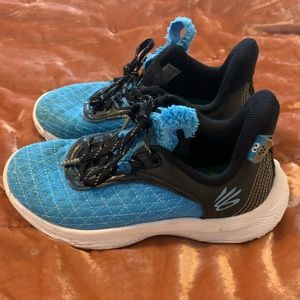 Under Armour Curry Cookie Monster youth 1.5